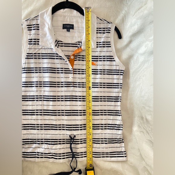 Burberry London Woman's Sleeveless Collar Tank pullover - Picture 10 of 11